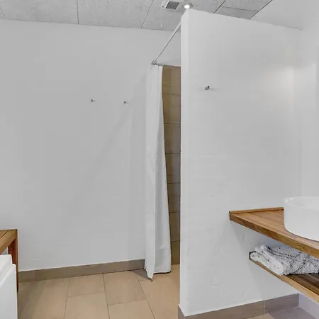 Three-bedroom In בית נופש