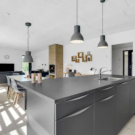 Three-bedroom In בית נופש *