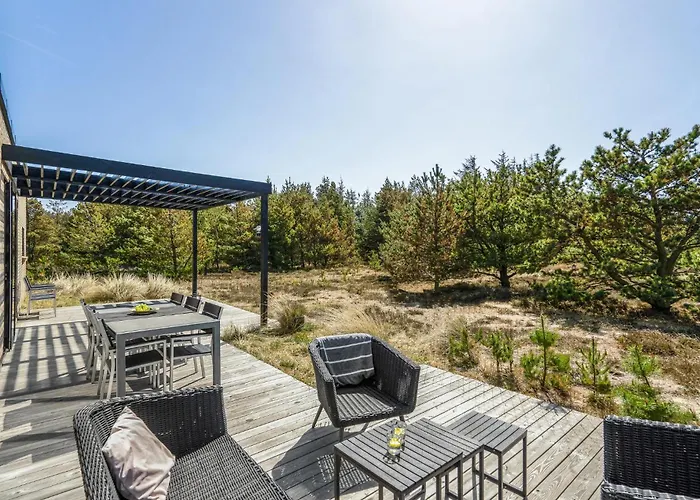 بيت للعطل Three-bedroom In